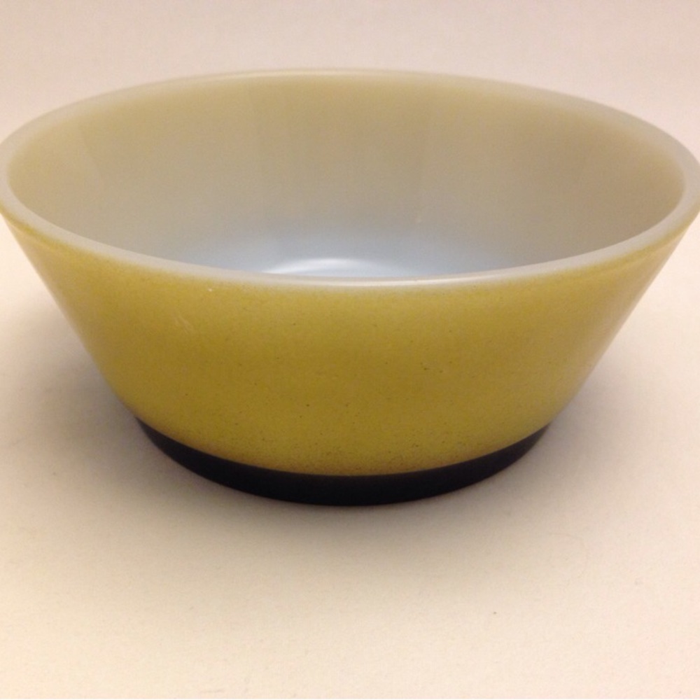 Anchor Hocking Fire King Fired-On Green & Black Milk Glass 5" Chili/Soup Bowl